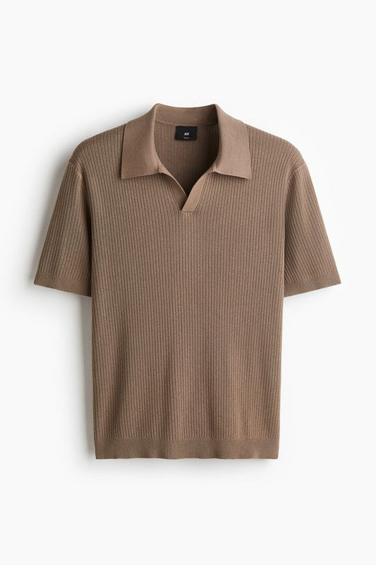The Ribbed Polo Knit in Taupe