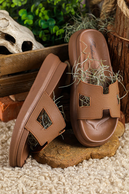 ELLE | ELEGANT SANDALS